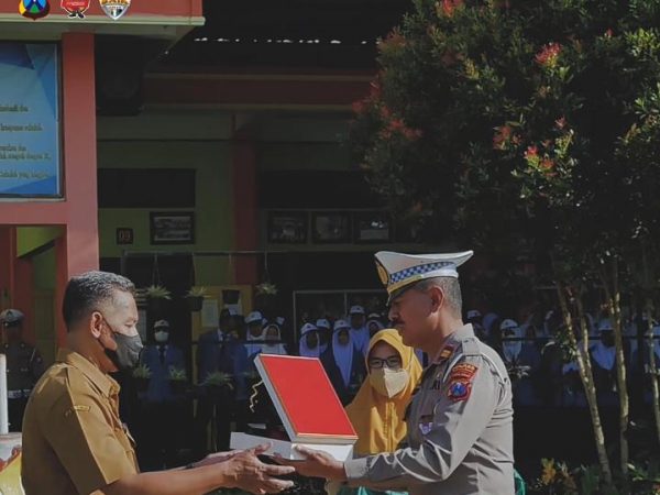 "Tekan Angka Laka Lantas Usia Pelajar"